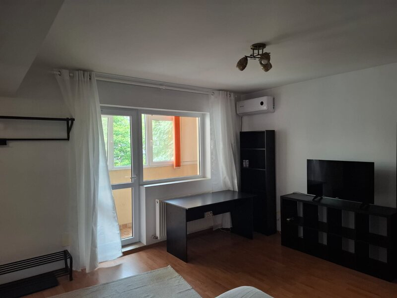 Dristor, Mihai Bravu, Dudesti, 2 min. metrou