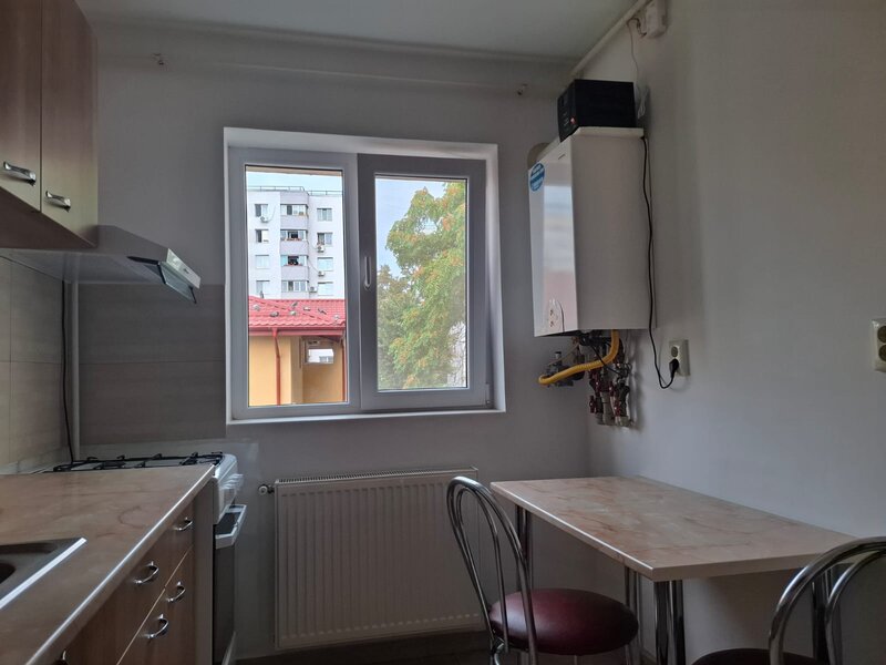 Dristor, Mihai Bravu, Dudesti, 2 min. metrou